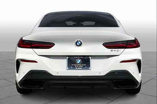 2023 BMW 840 i