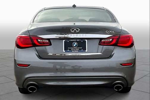 2016 INFINITI Q70L 3.7