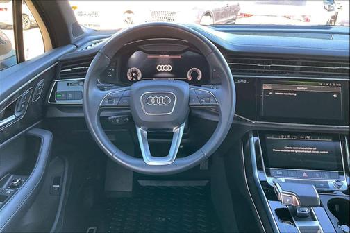 2023 Audi Q7 55 Premium Plus