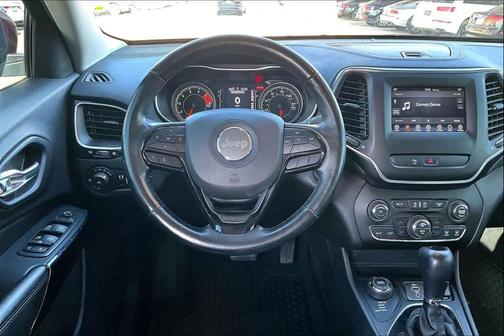 2020 Jeep Cherokee Altitude