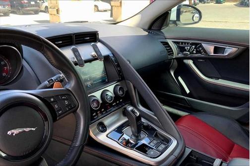 2015 Jaguar F-TYPE R