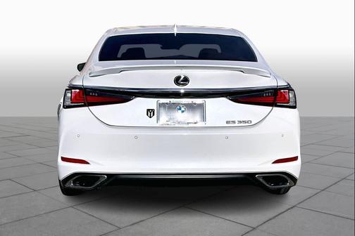 2019 Lexus ES 350 Base