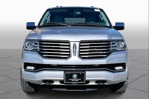 2017 Lincoln Navigator Select