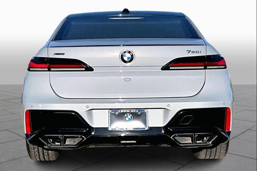 2023 BMW 760 i xDrive