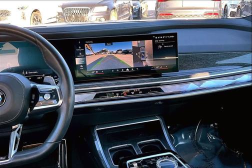 2023 BMW 760 i xDrive