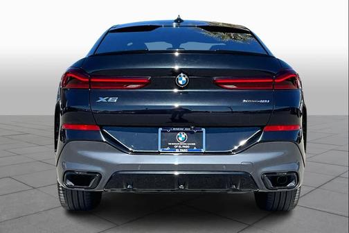 2022 BMW X6 xDrive40i