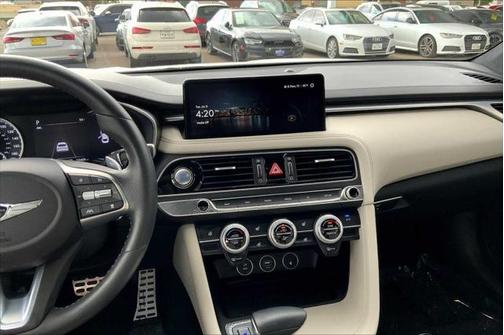 2023 Genesis G70 3.3T RWD