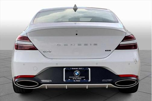 2023 Genesis G70 3.3T RWD