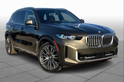 Manhattan Green Metallic 2026 BMW X5 xDrive40i