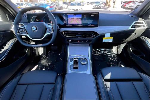 2026 BMW 330 xDrive NA