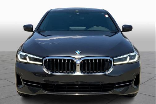 2021 BMW 530 530i