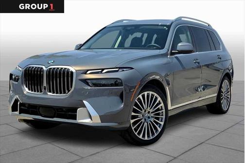 2025 BMW X7 xDrive40i