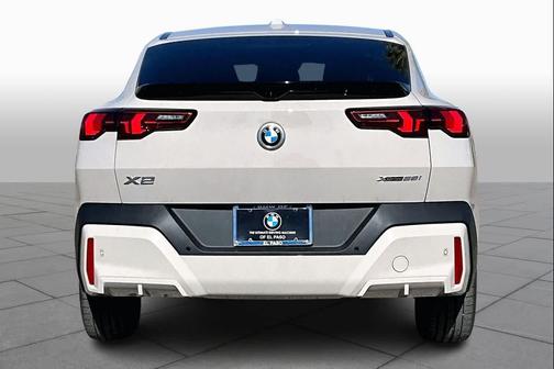 2026 BMW X2 xDrive28i