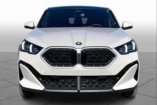 Dune Grey Metallic 2026 BMW X2 xDrive28i