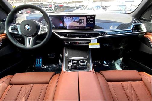 2026 BMW X5 M60i