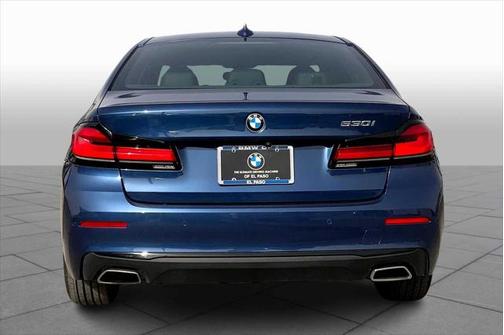 2022 BMW 530 i