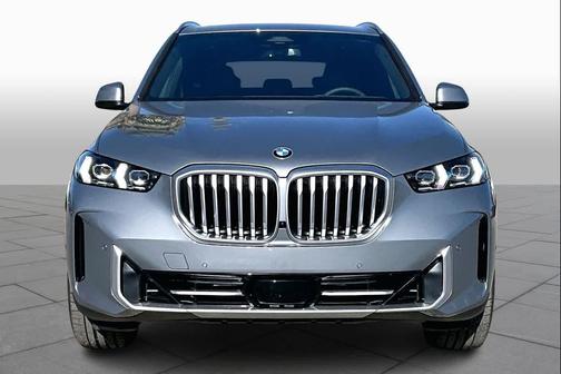 Skyscraper Grey Metallic 2026 BMW X5 xDrive40i