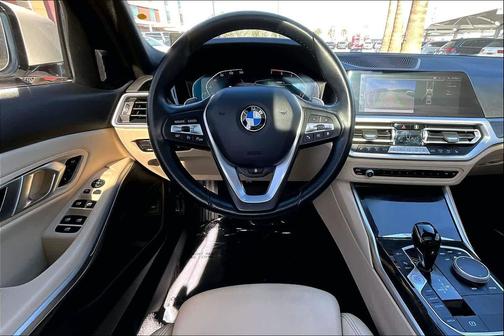 2022 BMW 330 330i