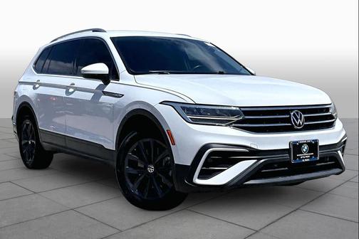 Pure White 2022 Volkswagen Tiguan 2.0T SE