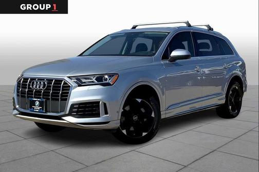 2022 Audi Q7 45 Premium