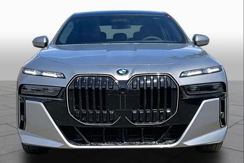 Oxide Grey Metallic 2026 BMW 760 xDrive