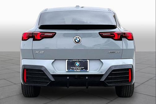 Brooklyn Grey Metallic 2025 BMW X2 xDrive28i