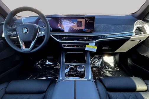 Black Sapphire Metallic 2026 BMW X5 xDrive40i