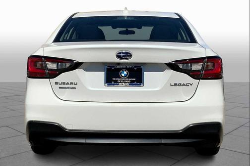 2022 Subaru Legacy Base