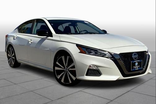 2020 Nissan Altima SR FWD