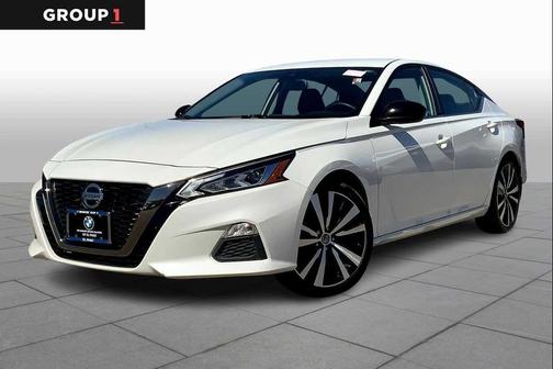 2020 Nissan Altima SR FWD
