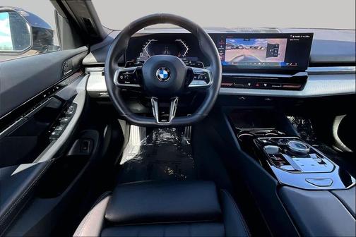 Alpine White 2026 BMW 530 xDrive