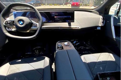 2026 BMW iX xDrive45