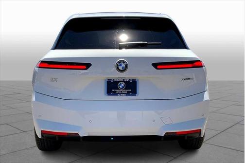 2026 BMW iX xDrive45