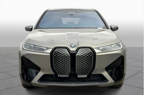 2025 BMW iX xDrive50