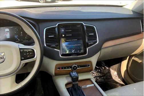 2018 Volvo XC90 T6 Inscription