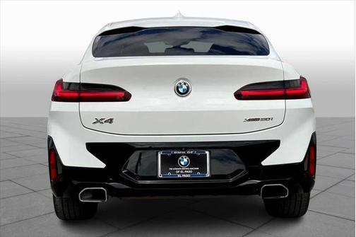 2022 BMW X4 xDrive30i