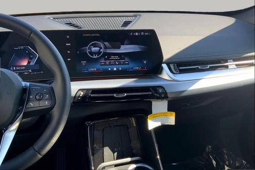 Alpine White 2025 BMW X1 xDrive28i