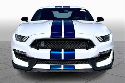 2017 Ford Shelby GT350 Base