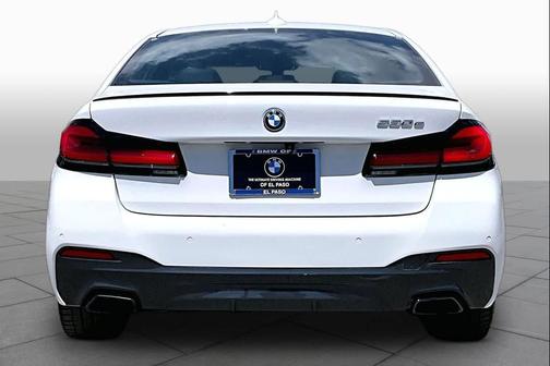 Alpine White 2023 BMW 530e Base