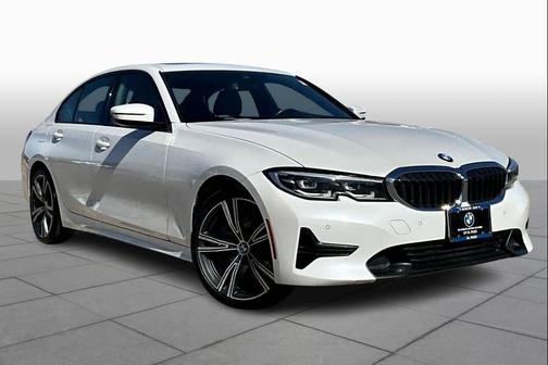 2022 BMW 330 330i