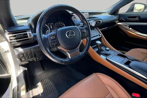 Eminent White Pearl 2022 Lexus RC 300 Base
