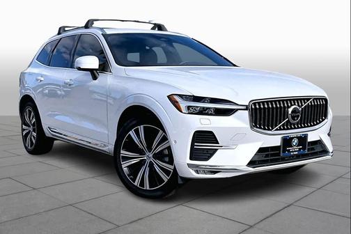 2023 Volvo XC60 B5 Plus Bright Theme