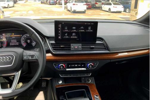 2023 Audi Q5 45 S line Premium Plus