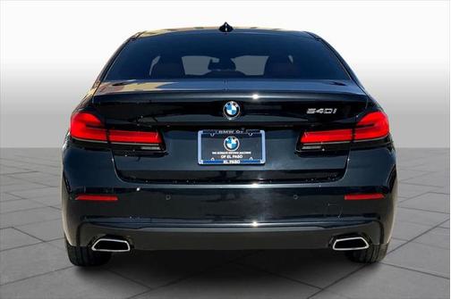 2021 BMW 540 540i