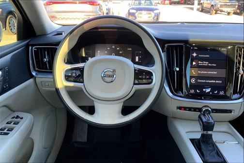 2019 Volvo S60 T5 Momentum