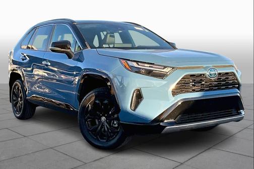 2024 Toyota RAV4 Hybrid SE