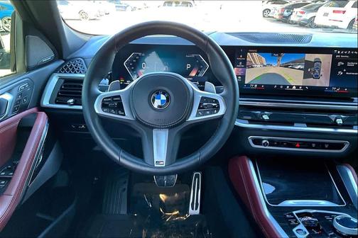 2025 BMW X6 xDrive40i
