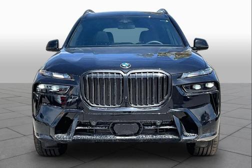 Black Sapphire Metallic 2026 BMW X7 xDrive40i
