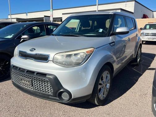 2015 Kia Soul +
