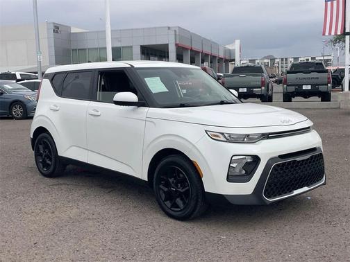2022 Kia Soul LX